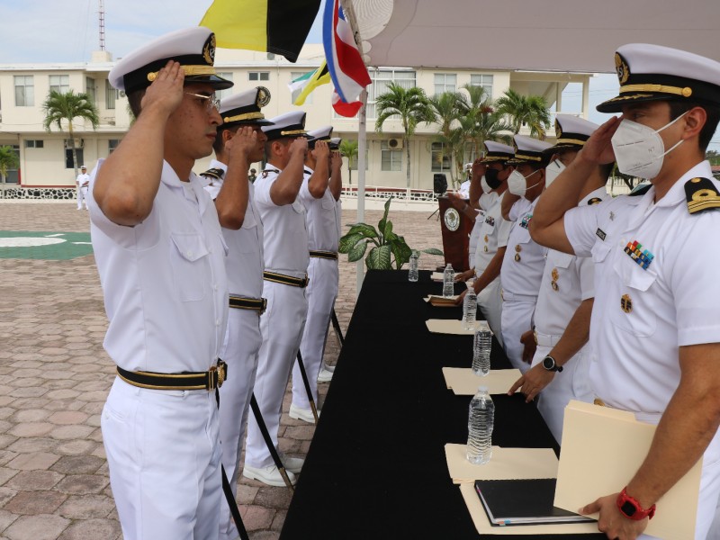Imparten capacitación a oficiales reclutas de SEMAR en Tuxpan