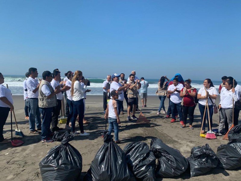 Implementa ICHEJA brigadas de limpieza en playas chiapanecas