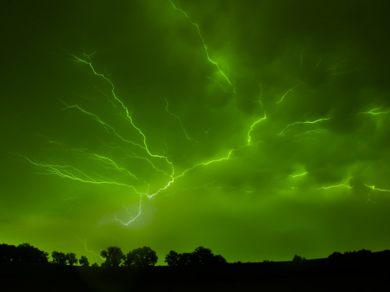 ¡Impresionante! El cielo de Dakota se tiñe de verde