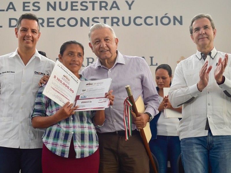 Impulsa AMLO en Oaxaca “La escuela es nuestra”