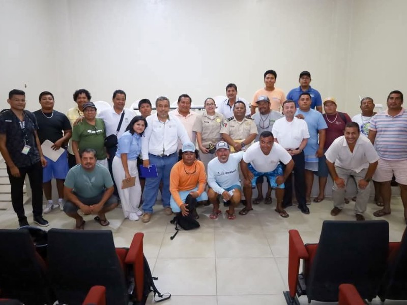 Impulsan desarrollo sostenible del turismo náutico en Bahías de Huatulco