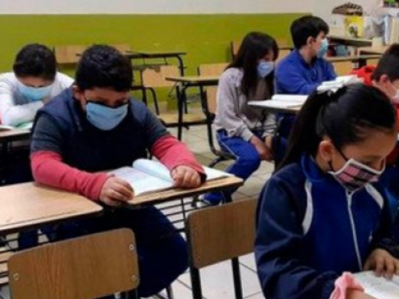 Impulsarán consulta para determinar regreso o no de clases presenciales