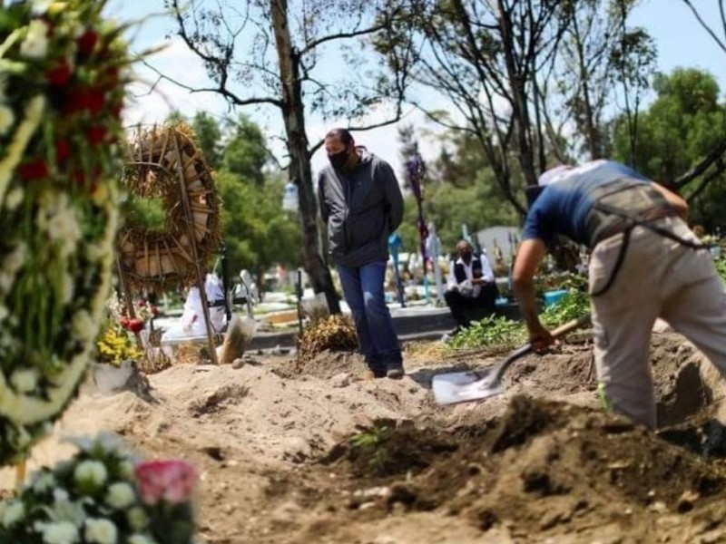 IMSS brindará ayuda a familiares de pacientes COVID-19 que fallecieron