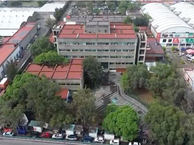 IMSS de Los Reyes la Paz cierra sus puertas tras inundación