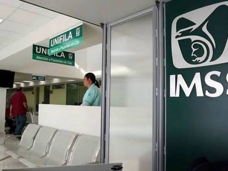 IMSS establece protocolo de salud para personal médico