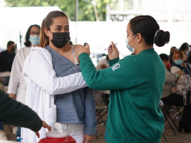 IMSS festeja 79 años protegiendo a trabajadores