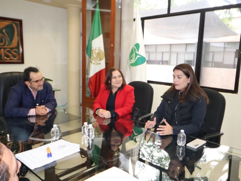 IMSS Michoacán firma escritura de terreno para hospital en Morelia