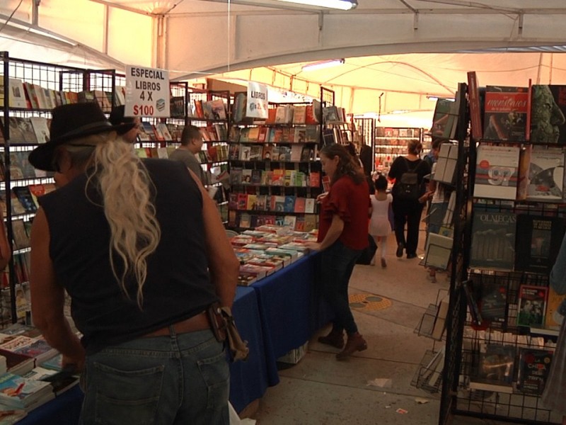 Inaguran feria del libro