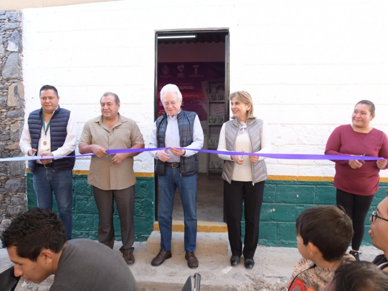 Inaguran tienda  Linconsa en El Sauz