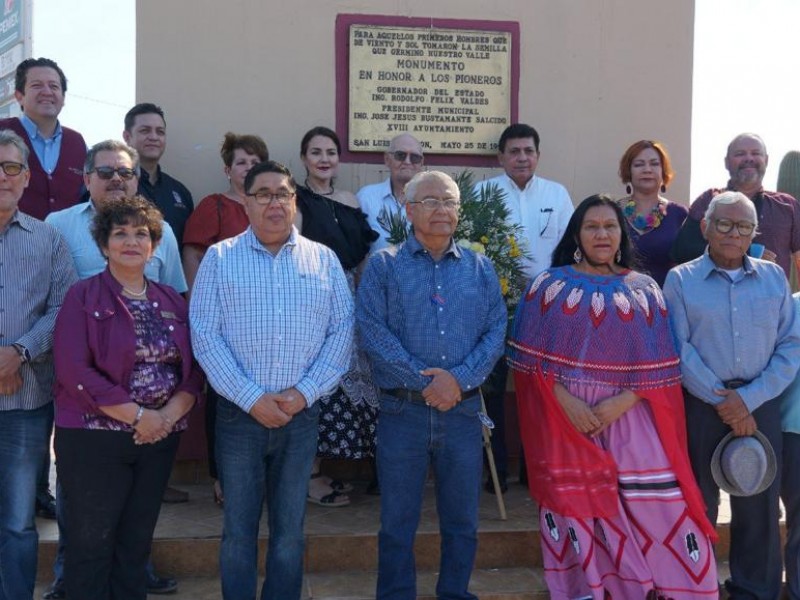 Inaugura Cultura exposición de Aniversario