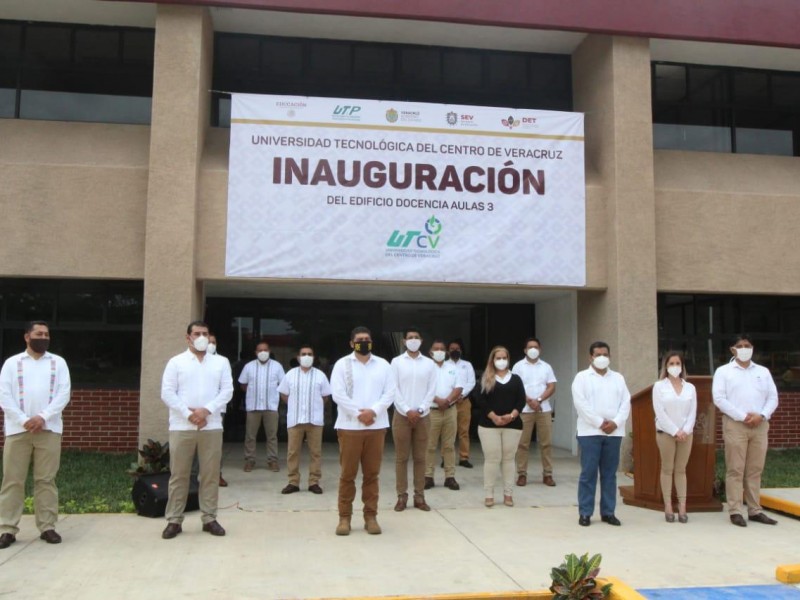 Inaugura UTCV unidad de docencia