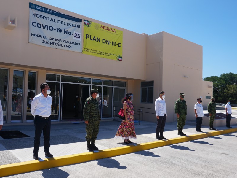 Inauguran autoridades las instalaciones del Hospital Covid 25 de Juchitán