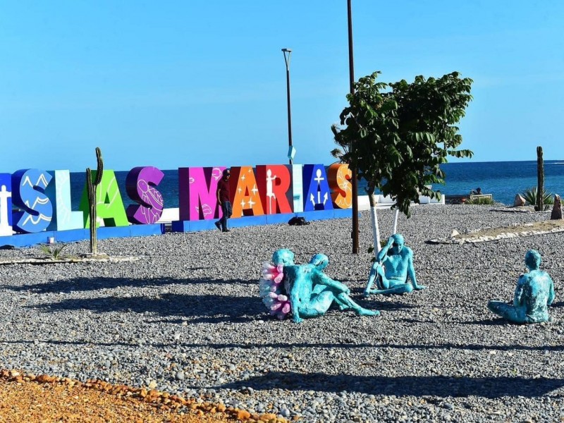 Inauguran complejo turístico de las Islas Marías