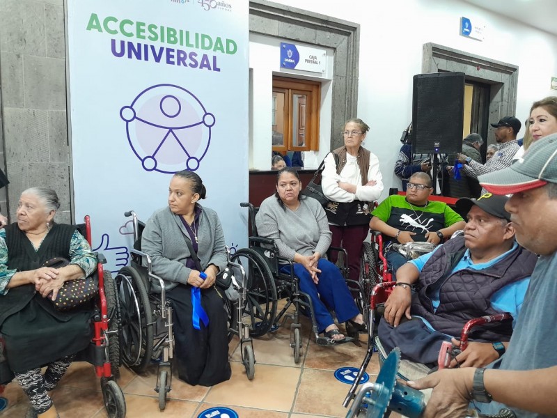 Inauguran elevador para personas con discapacidad en Zamora