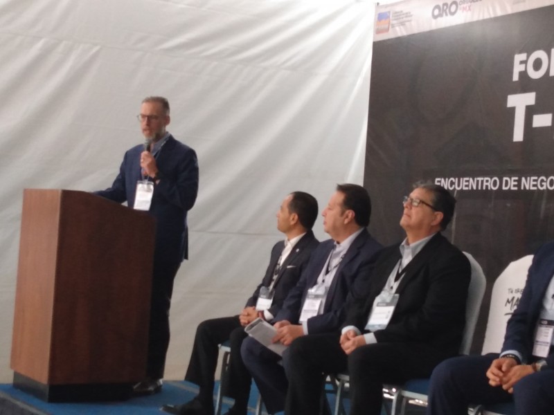 Inauguran en Querétaro expo T-MEC