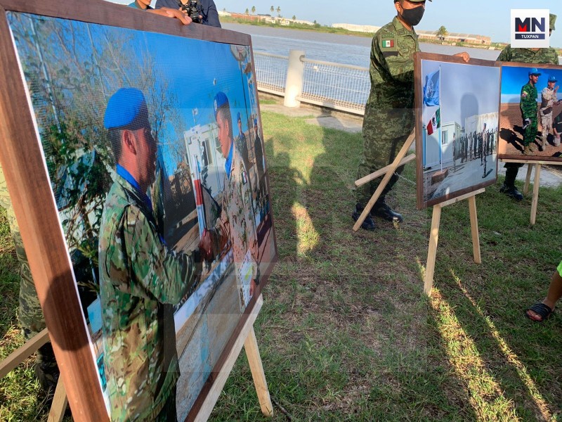 Inauguran exposición fotográfica del Ejército Mexicano en Tuxpan