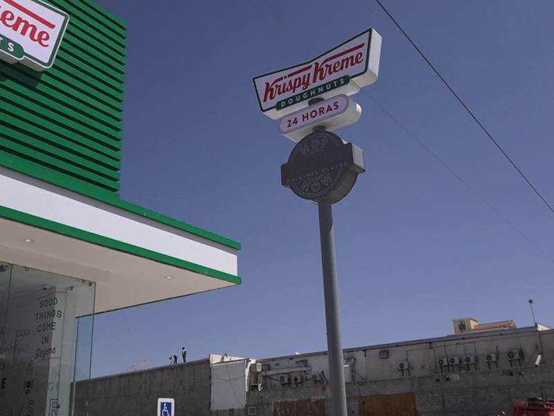 Inauguran franquicia de Krispy Kreme en Torreón