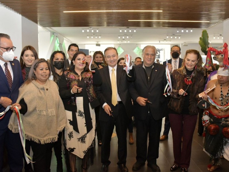 Inauguran gobernador de Sonora y secretario de Turismo exhibición