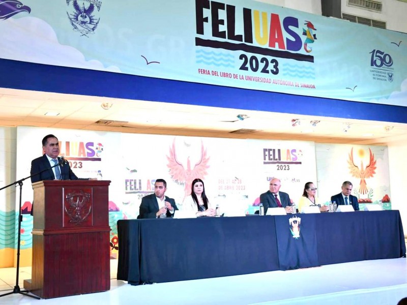 Inauguran la Feria del libro de la UAS 2023