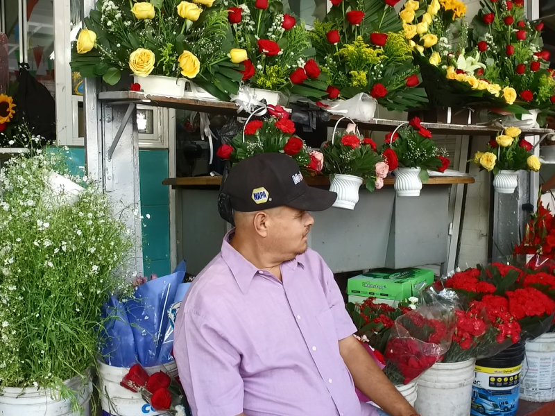 Inauguran Mercado de las Flores, en Culiacán