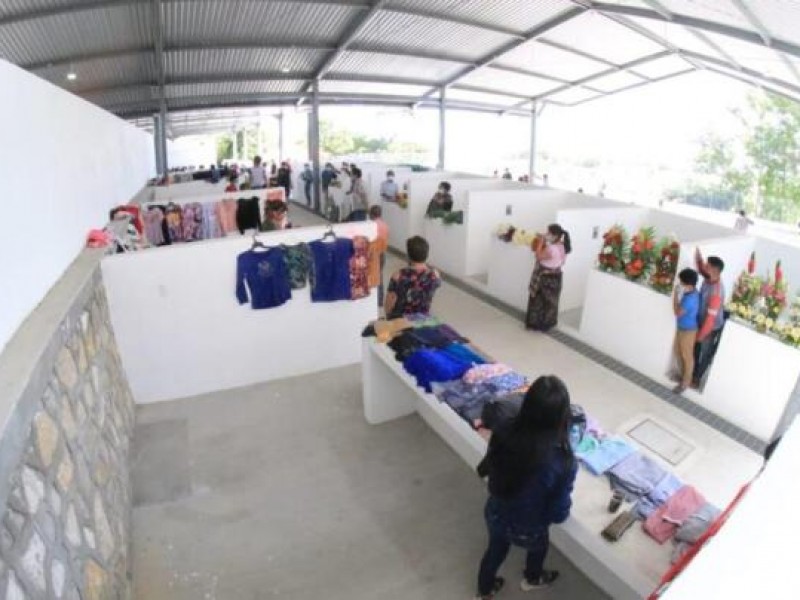 Inauguran Mercado Público en el municipio de Ixtapa