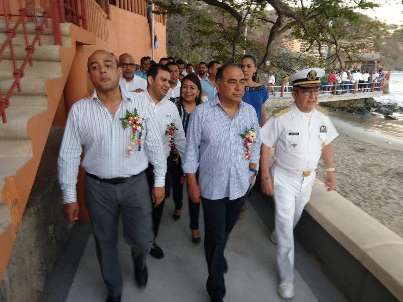 Inauguran obra de rehabilitación del Paseo del Pescador