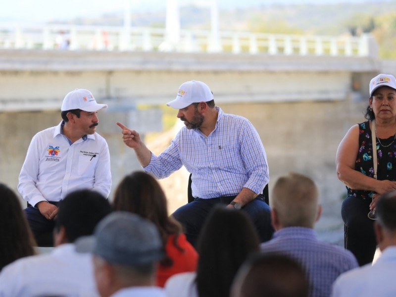 Inauguran obras en Juchipila