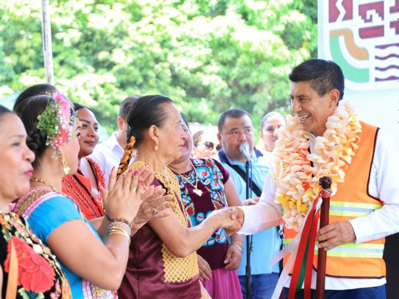 Inauguran obras hidráulicas de infraestructura en San Blas Atempa