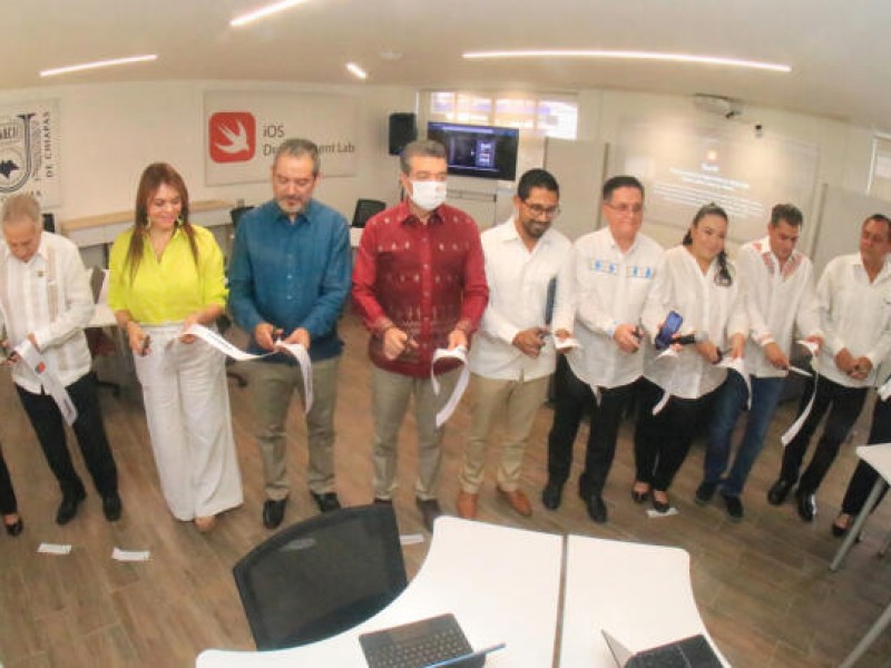 Inauguran primer IOS Development Lab del Sur Sureste de México