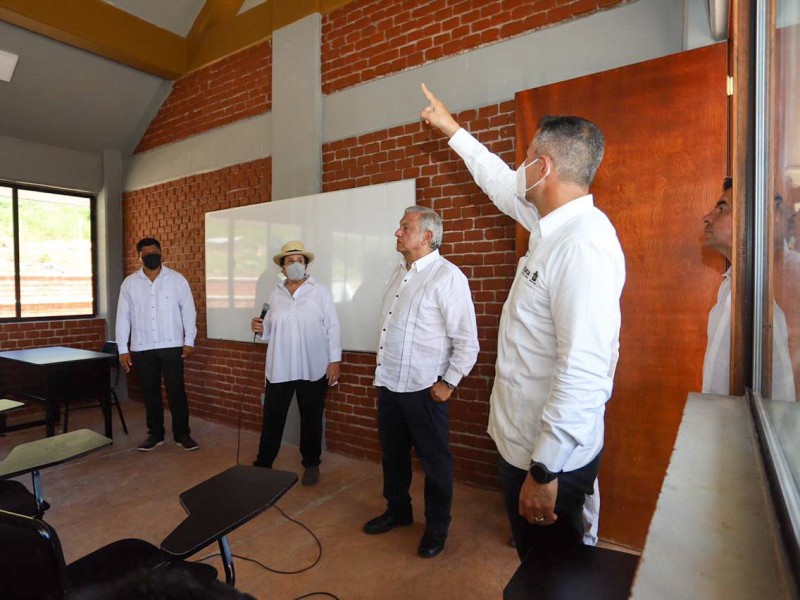 Inauguran primera Universidad para el Bienestar en Oaxaca