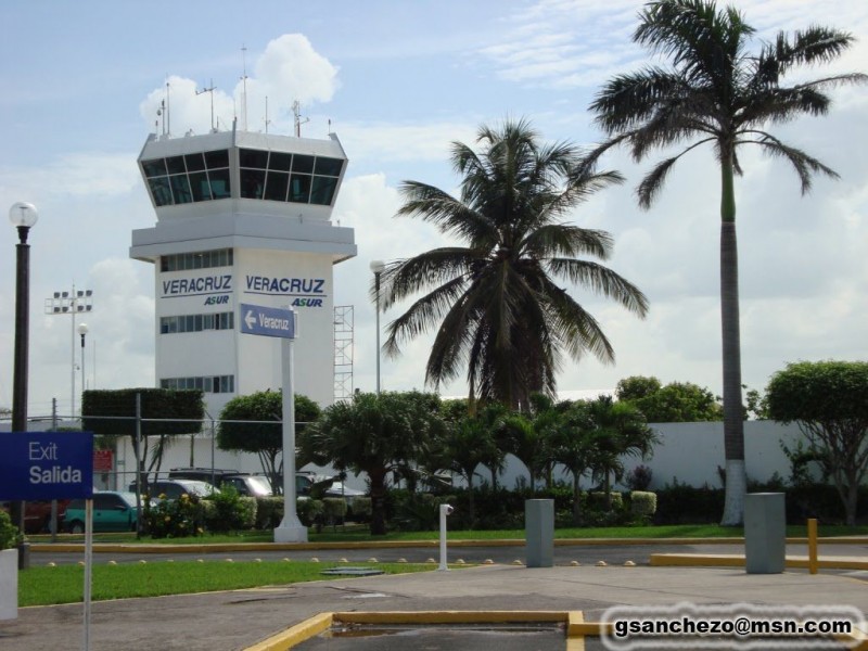 Inauguran vuelo de Veracruz al AIFA en CDMX