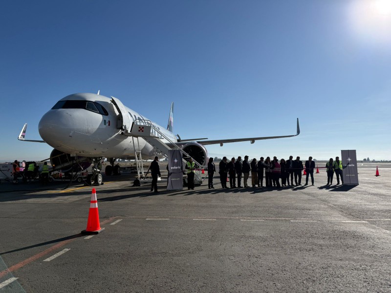 Inauguran vuelo Puebla-Guadalajara Volaris