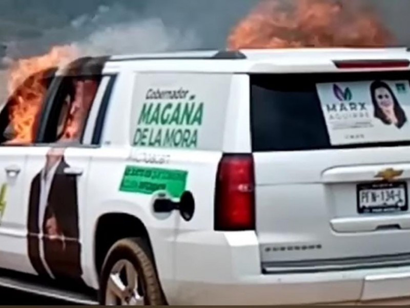 Incendian camioneta de Juan Antonio Magaña en Nahuatzen