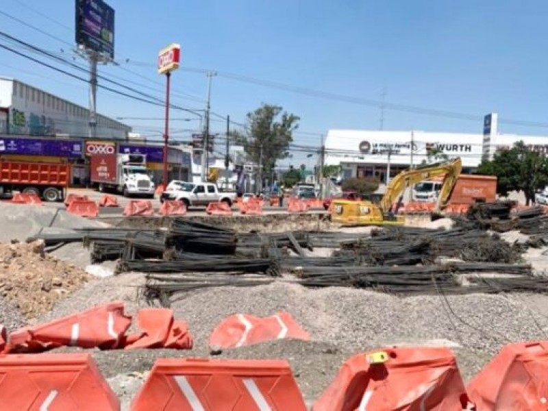 Incendian material de obra de 5 de febrero por vandalismo