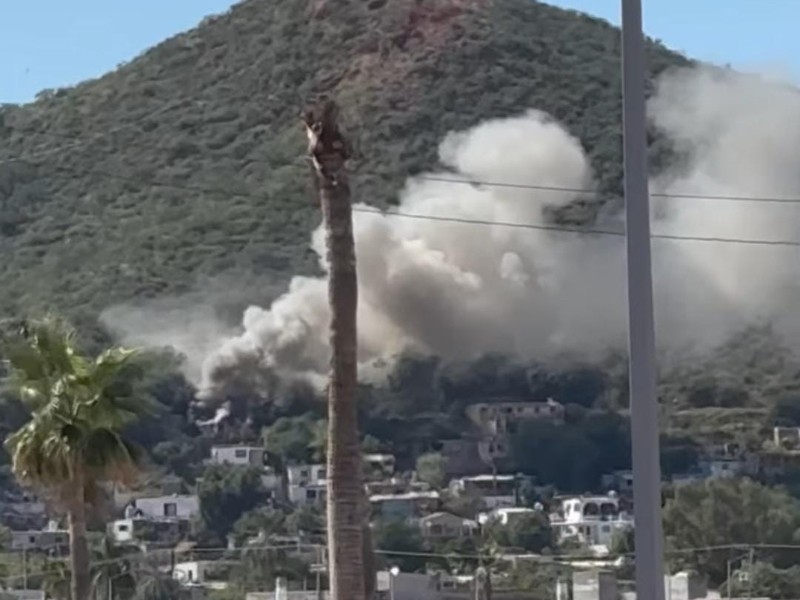 Incendio alerta a vecinos de la Cantera