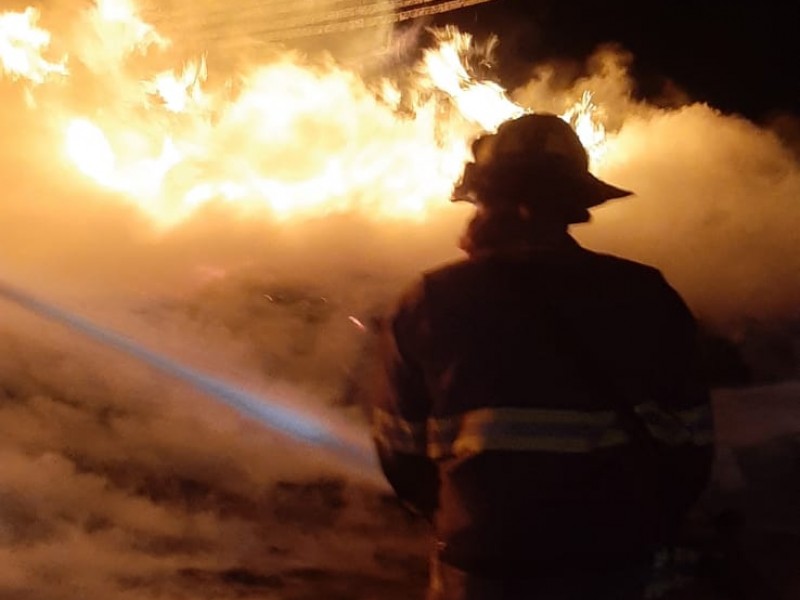 Incendio en aserradero provoco daños cuantiosos