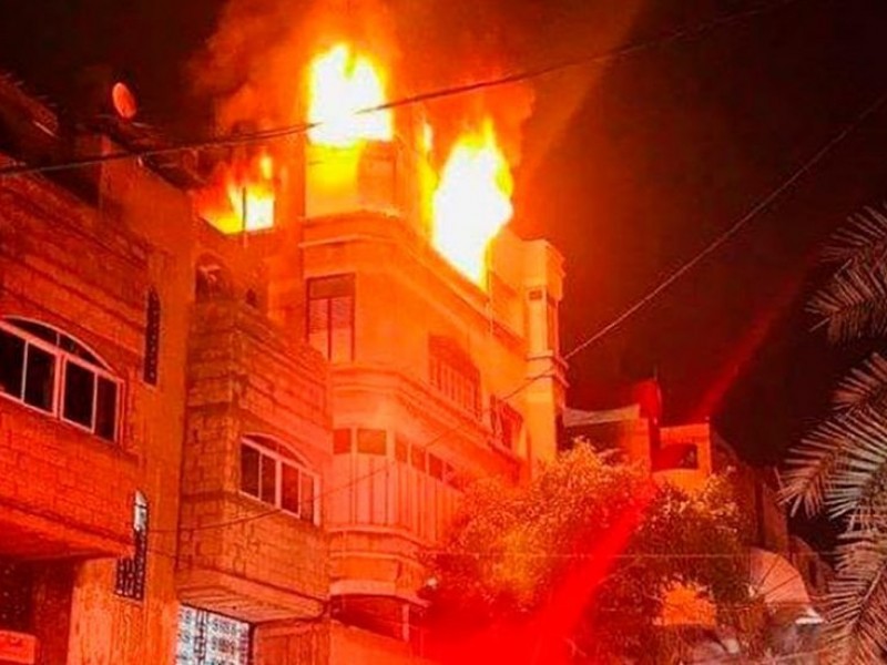 Incendio en edificio de Gaza deja 21 muertos