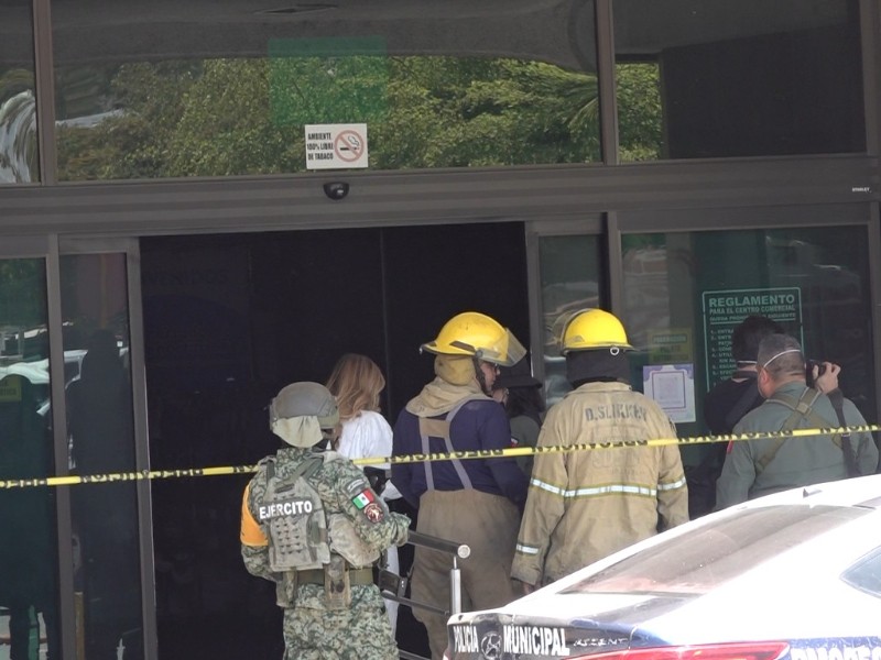 Incendio en Plaza Fiesta Las Palmas deja seis muertos sin nuevos hallazgos