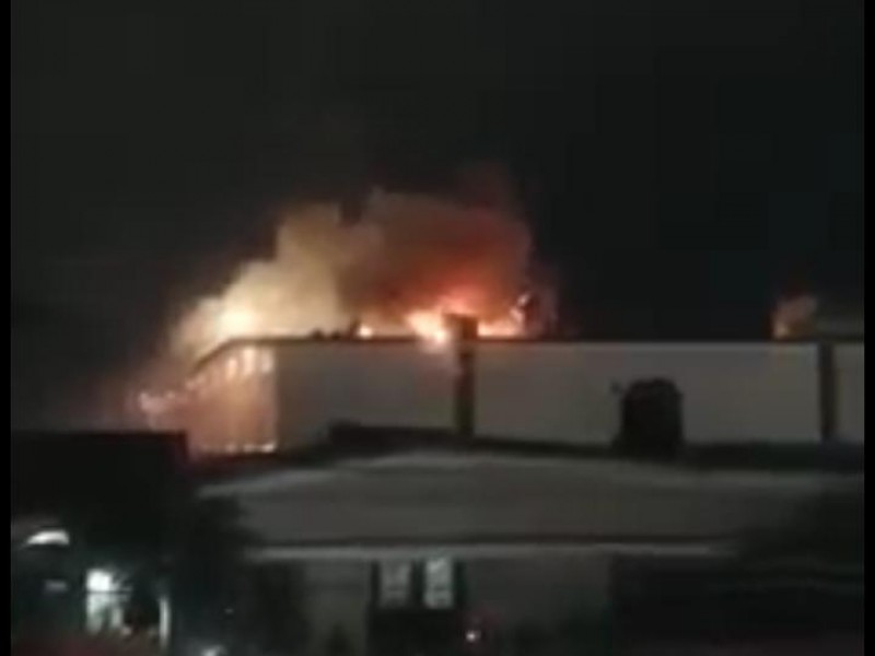 Incendio en restaurante deja sólo daños materiales en Córdoba