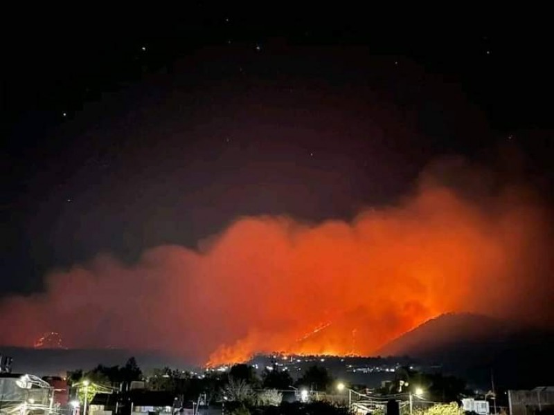 Incendio en Uruapan fuera de control