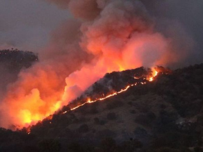 Incendio en zona cerril del municipio de Huimilpan