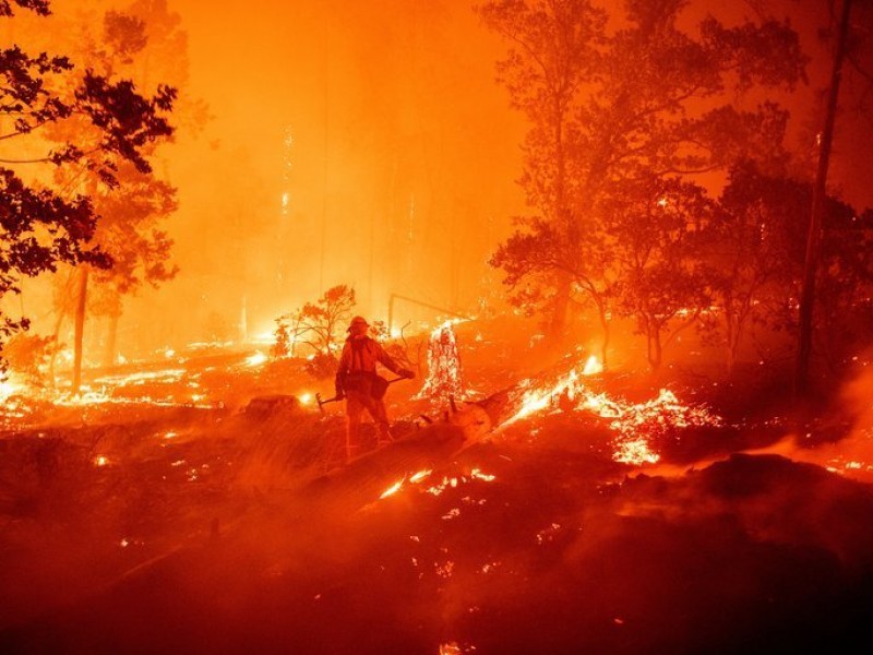 Incendios en California superan récord de hectáreas consumidas