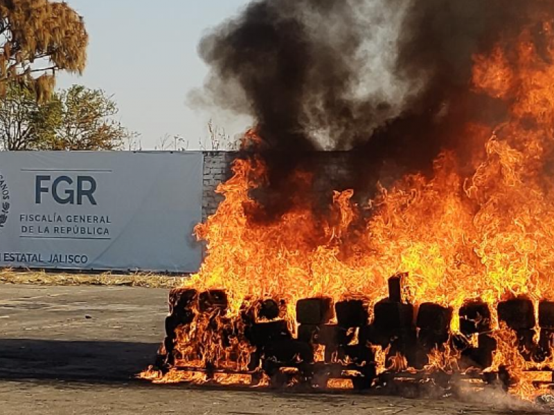 Incineran drogas en la FGR en Zapopan