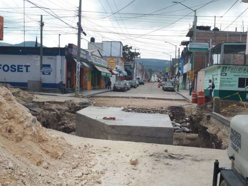 Inconformes ciudadanos por obra inconclusa