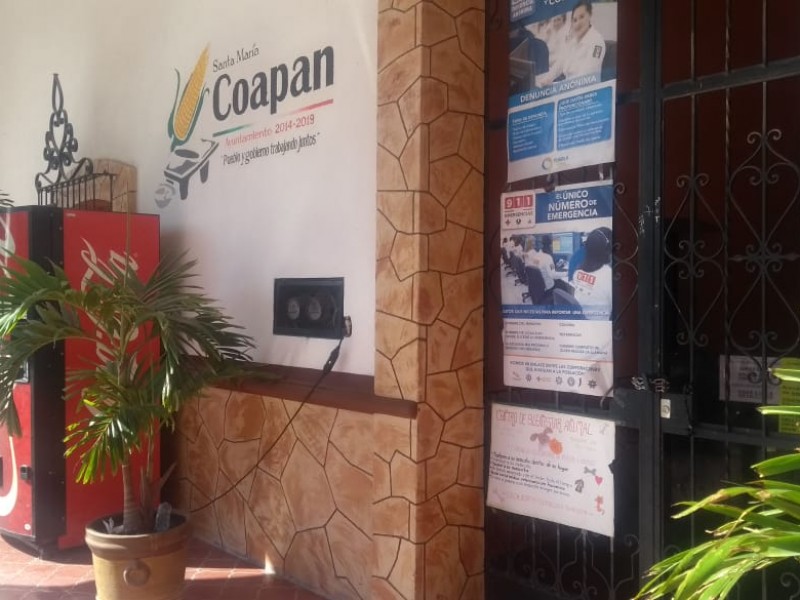 Inconformes de Coapan toman la presidencia auxiliar