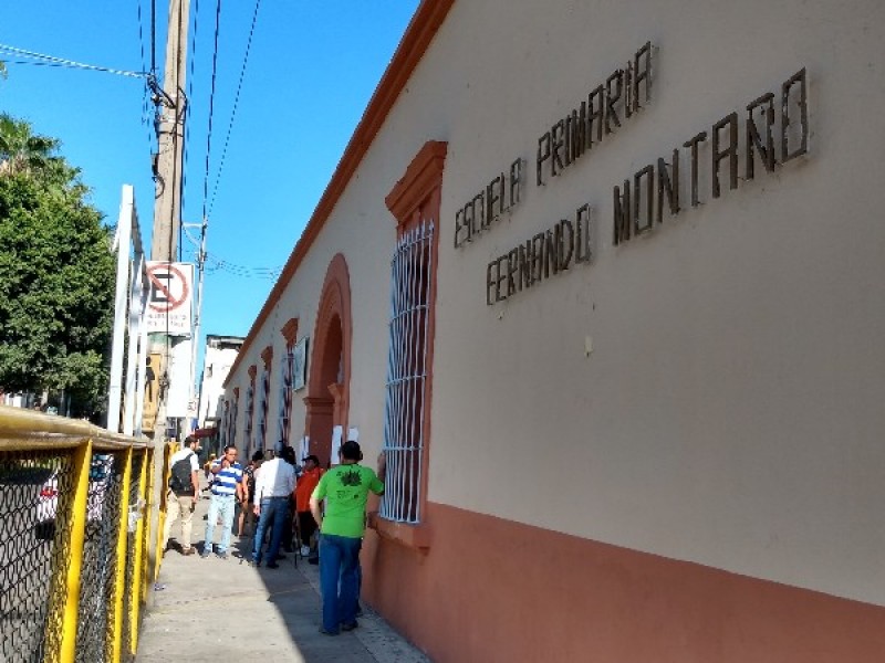 Inconformes docentes con reglas de operación federales