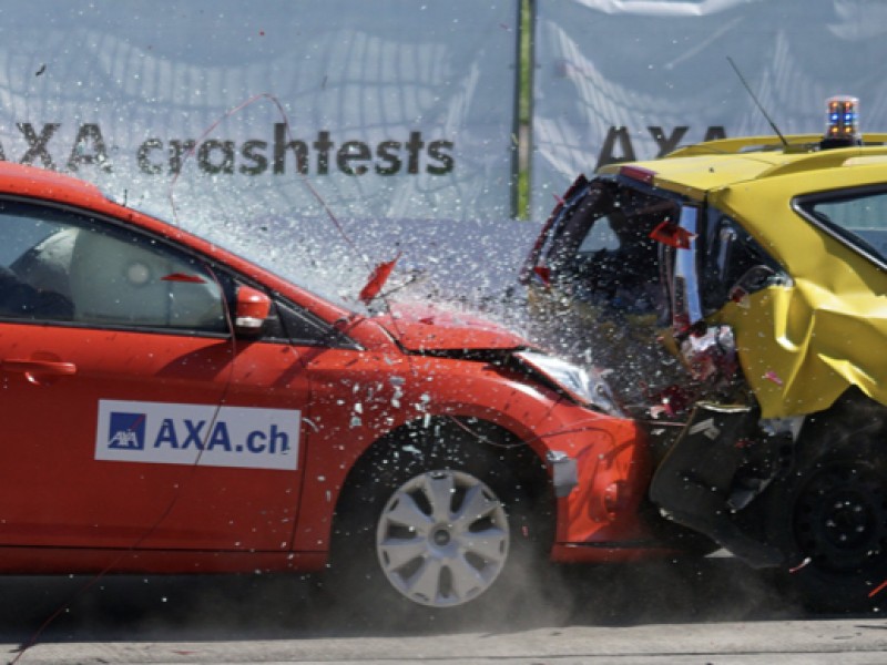 Incrementa cifra de accidentes vehiculares por distracciones con celular