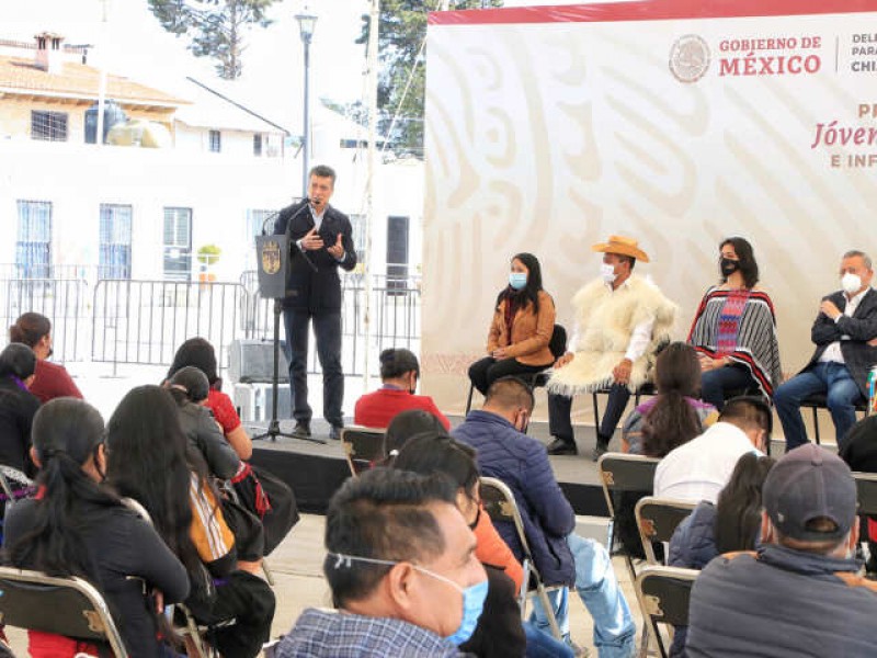 Incrementa monto de becas de Programa Jóvenes Construyendo el Futuro