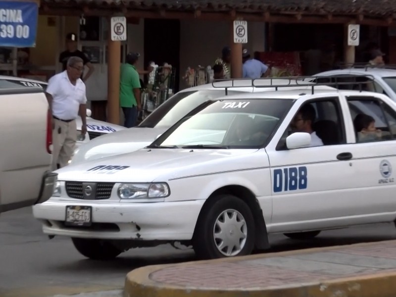 Incrementa pasaje de taxis en Ixtapa-Zihuatanejo