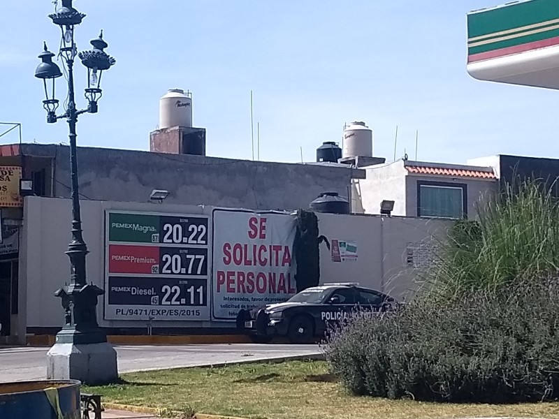 Incrementa precio de combustible hasta dos pesos